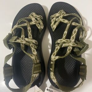 Women’s Chaco Z/Cloud X2 Sandals 6 NWT